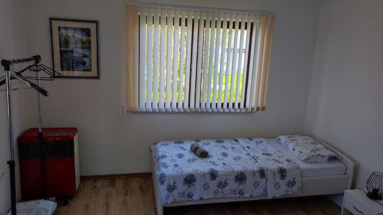 Apartment Neo Bihac Luaran gambar