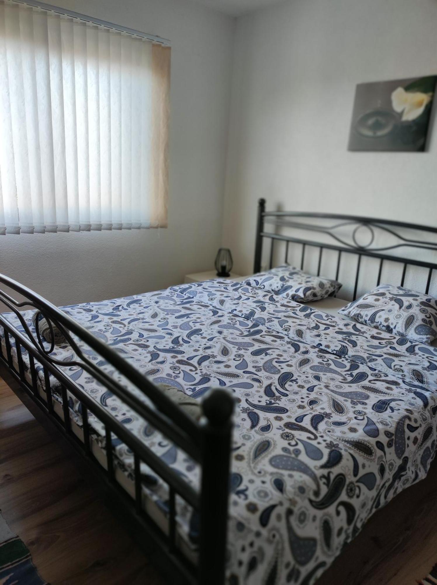 Apartment Neo Bihac Bilik gambar