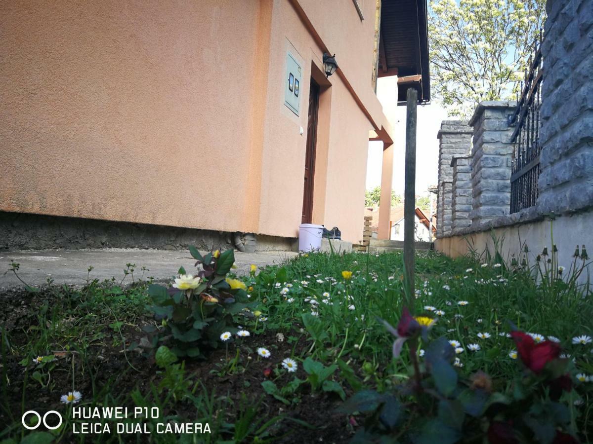 Apartment Neo Bihac Luaran gambar